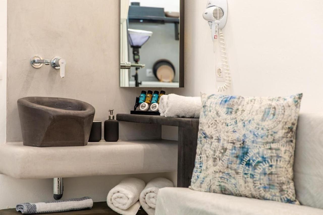 Blue Heart Luxury Suites Naxos City 外观 照片